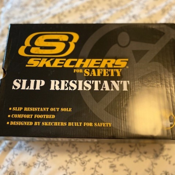 Skechers Slip-resistant - Picture 6 of 8
